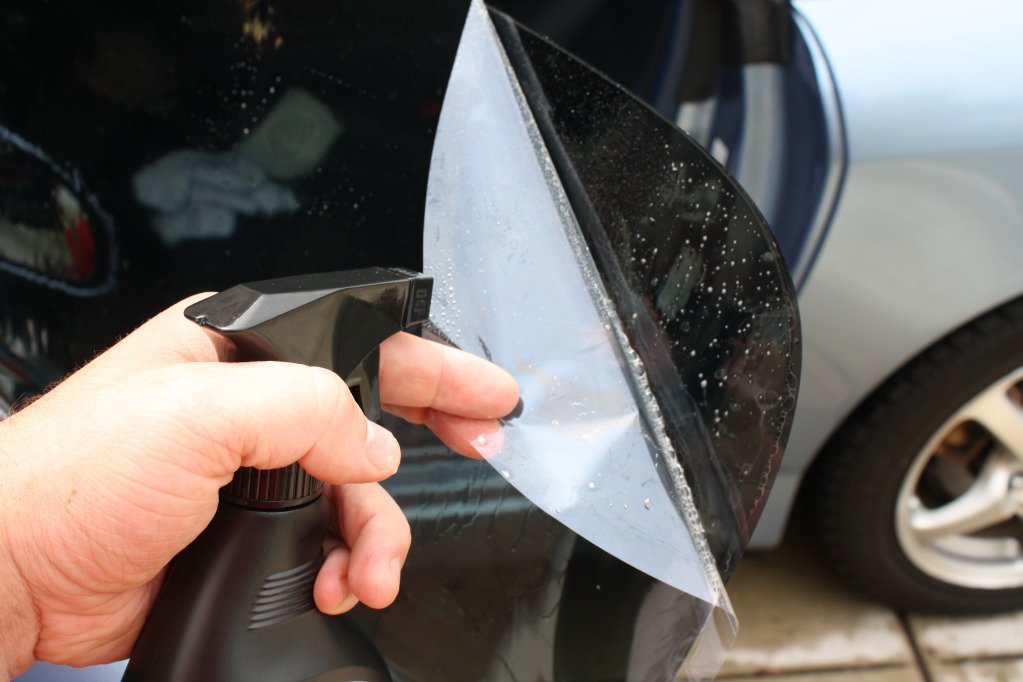 How To Remove Tint From Car Windows At Home
