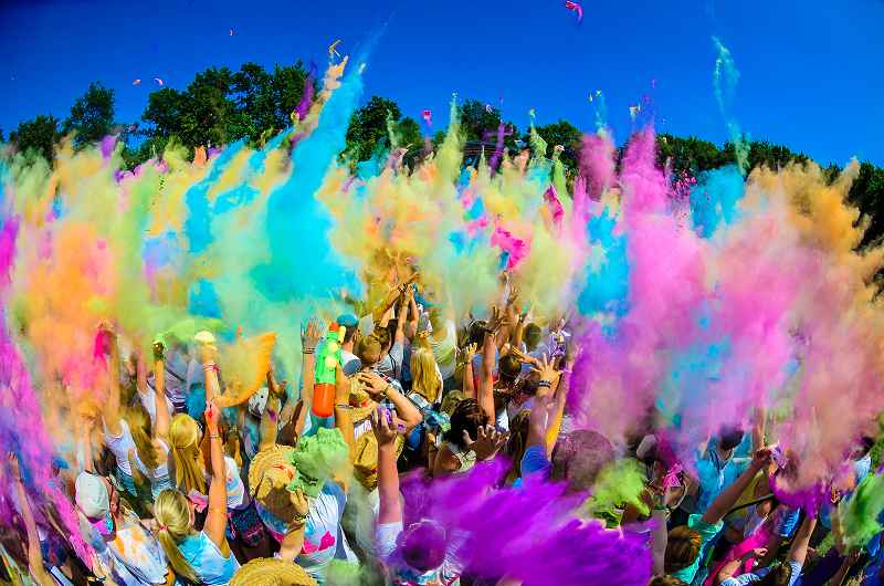 holi farbrausch